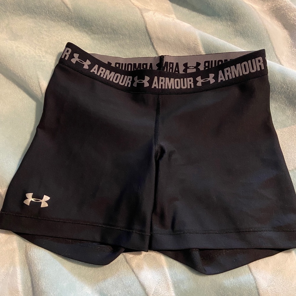 UNDER ARMOUR - black spandex shorts, brand new